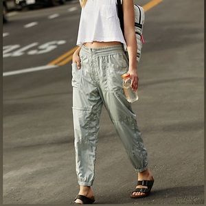 *SOLD 🦊💕* Free People Movement Jogger
